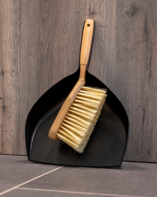 ENA  Living Bamboo Dustpan Set